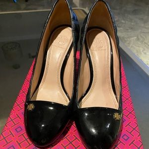 Tory Burch Claremont Quilted Wedge Pump